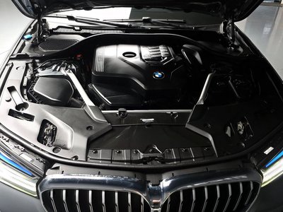 BMW 5 SERIES - 7