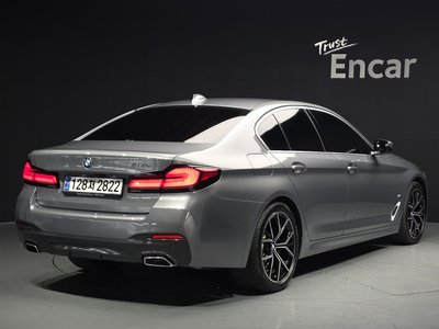 BMW 5 SERIES - 3