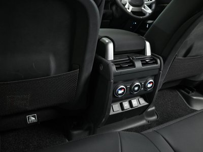 2024 LAND Rover DEFENDER thumbnail 59