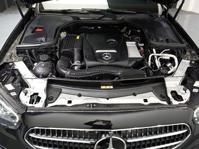 MERCEDES-BENZ E-CLASS - 7