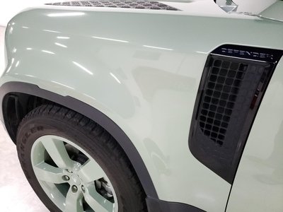 صورة 10 لـ 2023 LAND Rover DEFENDER