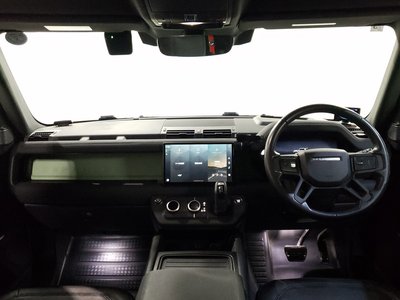صورة 2 لـ 2023 LAND Rover DEFENDER