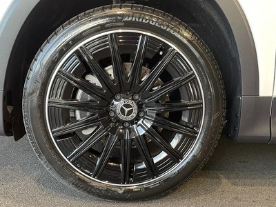 MERCEDES-BENZ GLB - 4