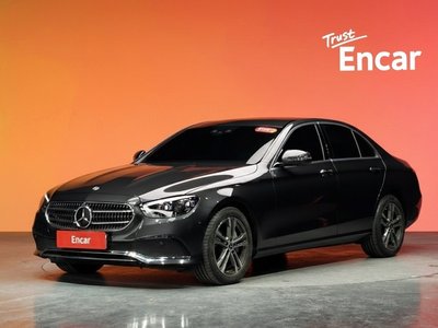 MERCEDES-BENZ E-CLASS - 1