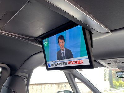 TOYOTA VELLFIRE - 4