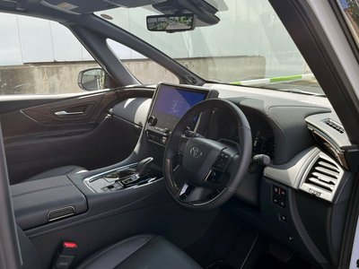 صورة مصغرة 11 لـ 2025 Toyota VELLFIRE