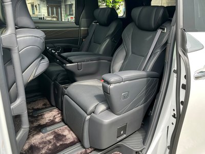 صورة مصغرة 20 لـ 2025 Toyota VELLFIRE
