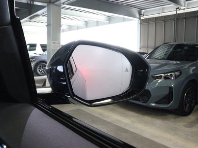 صورة 8 لـ 2026 BMW X3