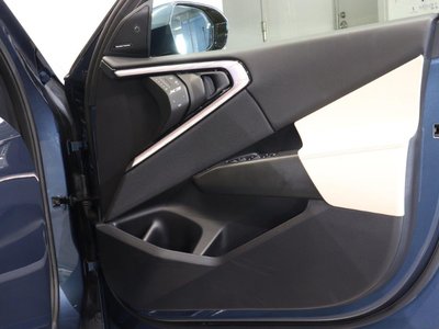 2026 BMW X3 缩略图 50