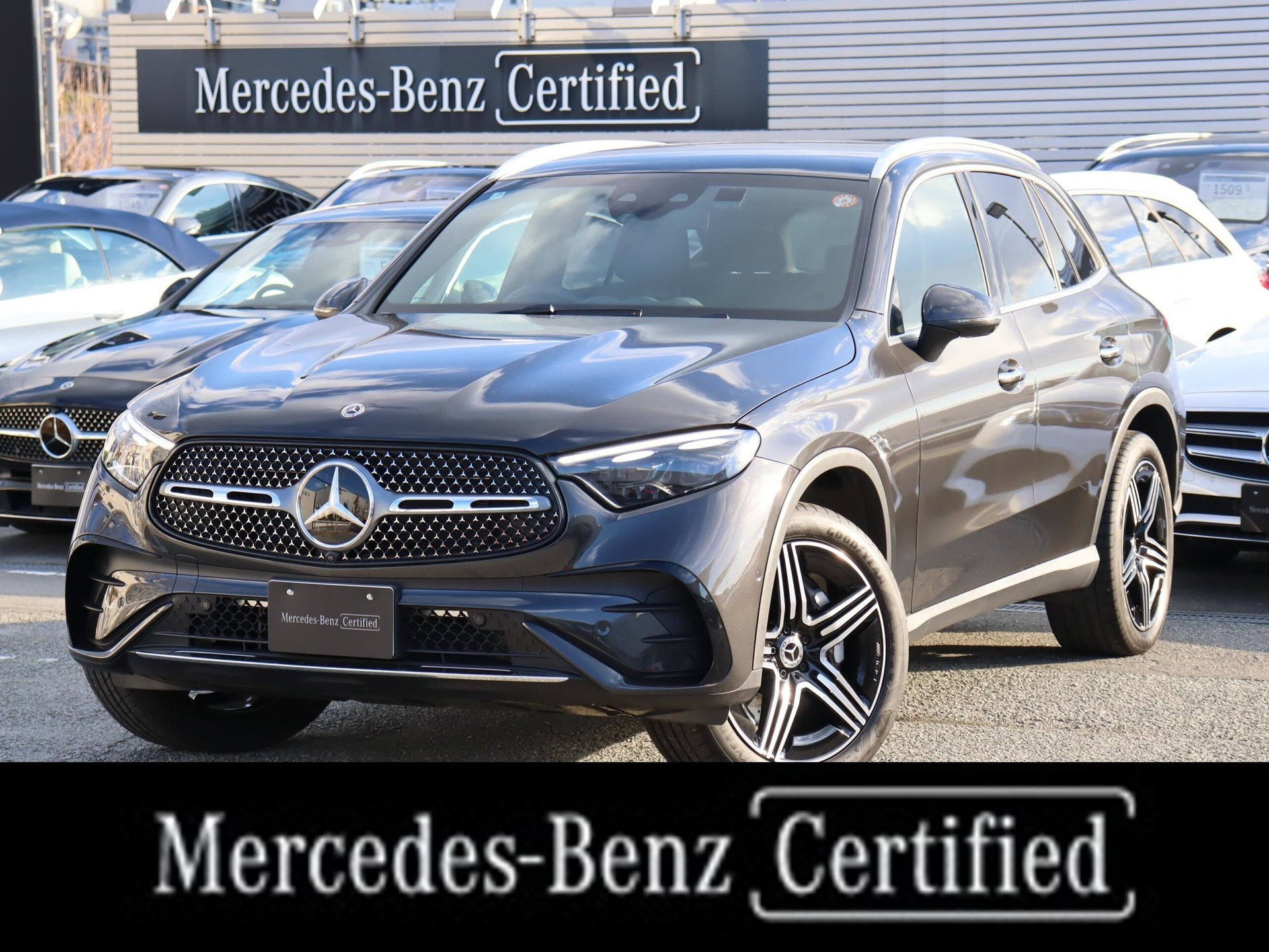 MERCEDES-BENZ GLC - View 1