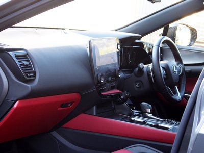 2023 Lexus NX 缩略图 38