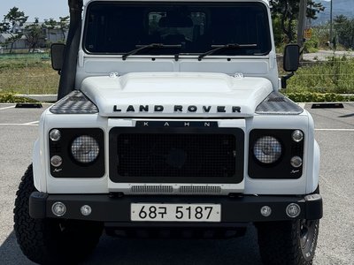 LAND ROVER DEFENDER - 3