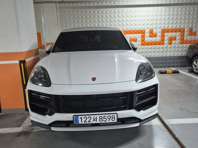 PORSCHE CAYENNE - 1