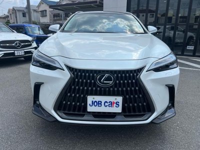 صورة 5 لـ 2023 Lexus NX