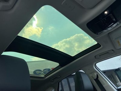 صورة مصغرة 32 لـ 2023 Lexus NX