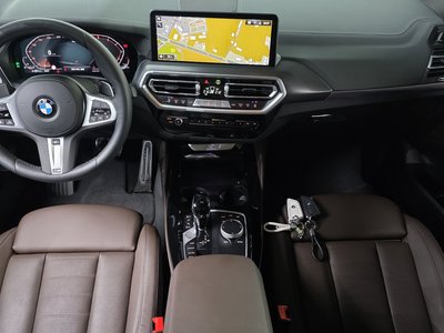 2025 BMW X4 photo 5