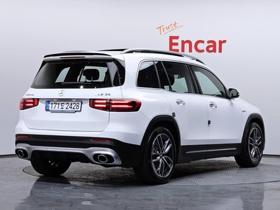 MERCEDES-BENZ GLB - 4