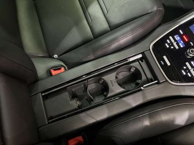2017 Porsche PANAMERA — миниатюра 20