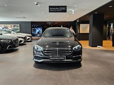 MERCEDES-BENZ E-CLASS - 2