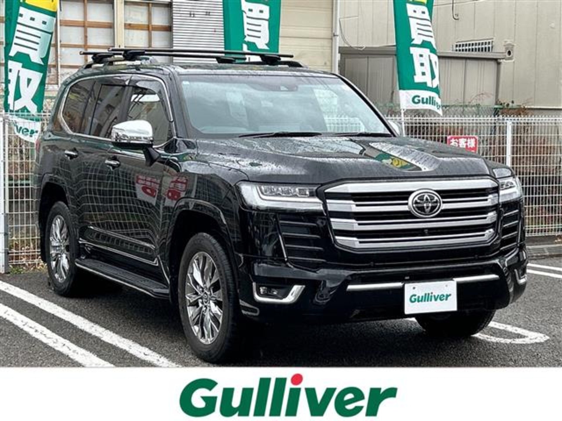 TOYOTA LAND CRUISER 300 - View 1