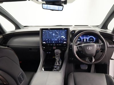 TOYOTA ALPHARD - 5