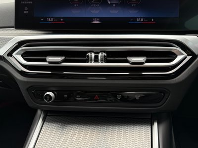 2023 BMW 3 SERIES thumbnail 37
