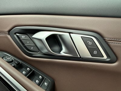 2023 BMW 3 SERIES thumbnail 22