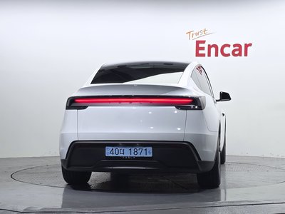 2025 Tesla MODEL Y 照片 4