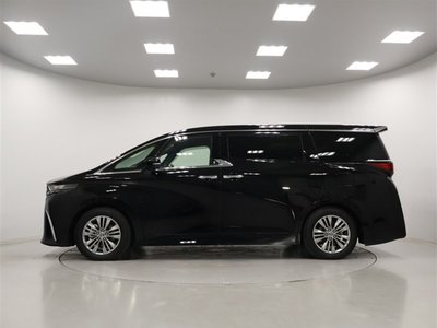 TOYOTA ALPHARD - 4