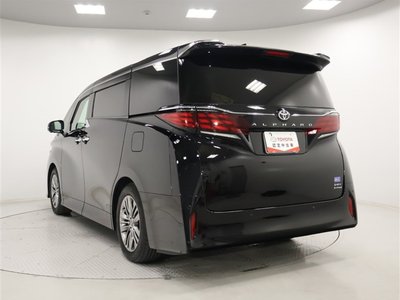 TOYOTA ALPHARD - 2