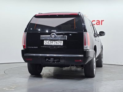CADILLAC ESCALADE - 3