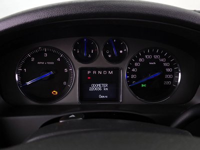 CADILLAC ESCALADE - 8