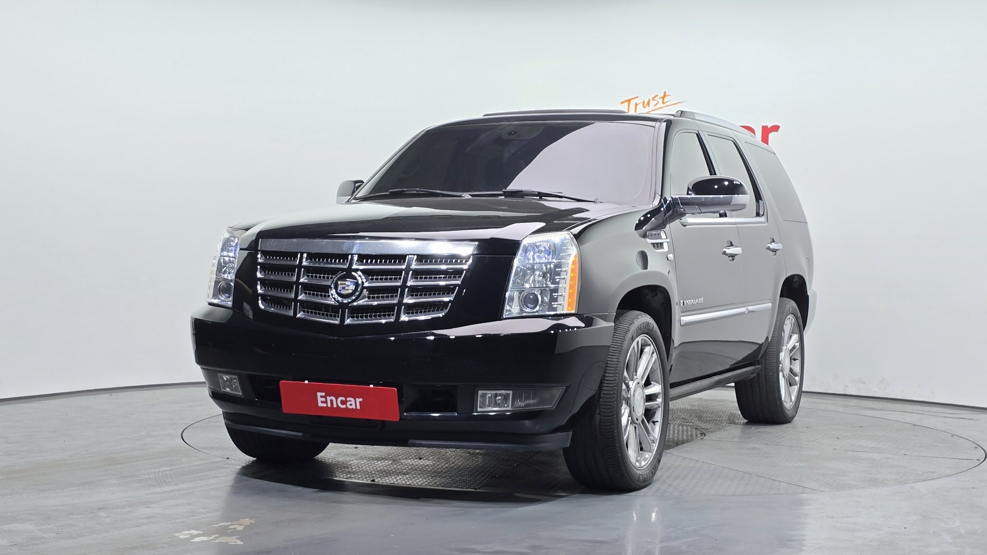 CADILLAC ESCALADE - View 1