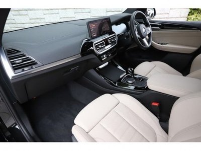 صورة 8 لـ 2023 BMW X3