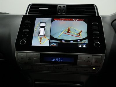 TOYOTA LAND CRUISER PRADO - 10