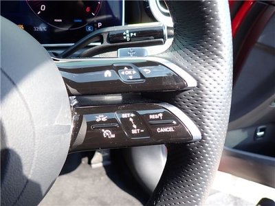2025 Mercedes-BENZ C-CLASS 缩略图 21