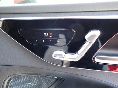 2025 Mercedes-BENZ C-CLASS 缩略图 33