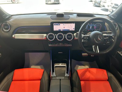 2025 Mercedes-BENZ GLB 照片 3