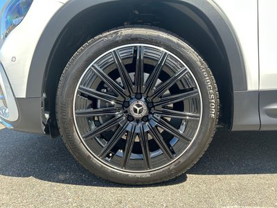 2025 Mercedes-BENZ GLB 缩略图 12
