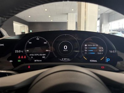 2024 Porsche TAYCAN — миниатюра 16