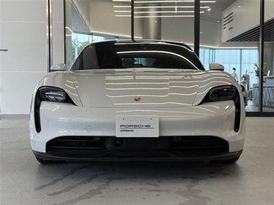 2024 Porsche TAYCAN 照片 4