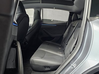 2025 Tesla MODEL Y 缩略图 18