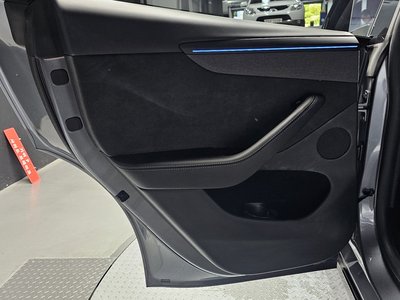 2025 Tesla MODEL Y 缩略图 15