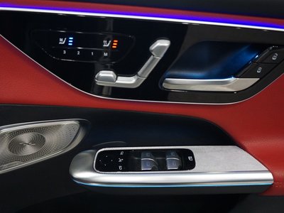 صورة مصغرة 32 لـ 2025 Mercedes-BENZ GLC