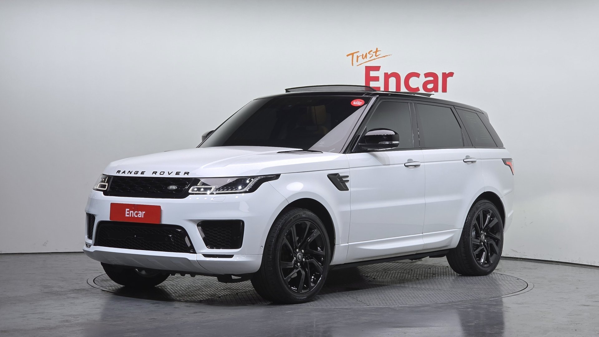 LAND ROVER RANGE ROVER SPORT - View 1