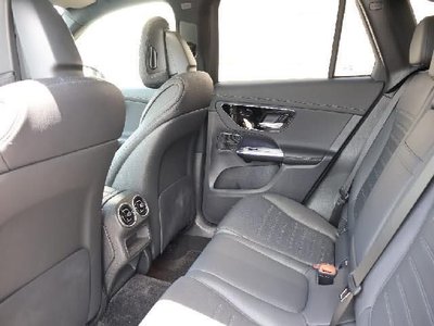 صورة 4 لـ 2023 Mercedes-BENZ MERCEDES-BENZ GLC