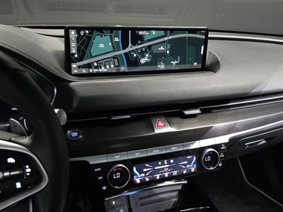 2022 Genesis G80 (RG3) thumbnail 14