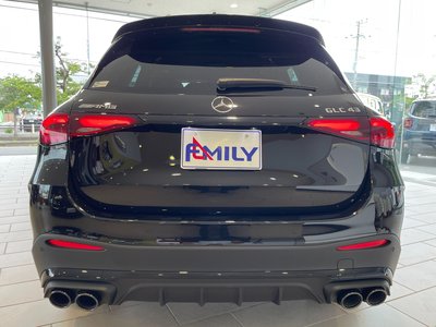 2025 Mercedes-BENZ GLC AMG photo 6