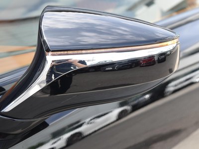 صورة مصغرة 13 لـ 2020 Lexus LC