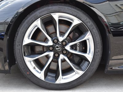 صورة مصغرة 17 لـ 2020 Lexus LC